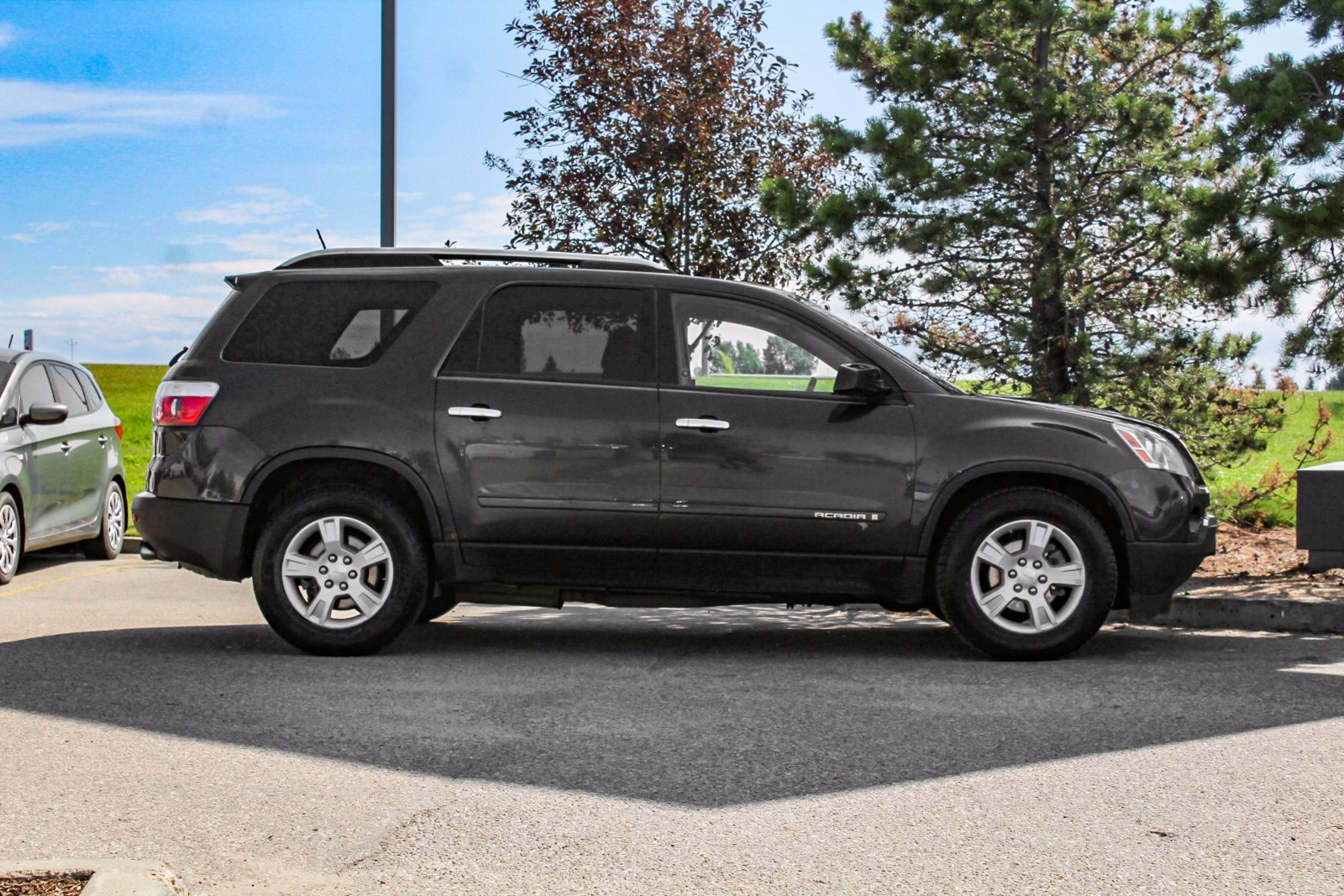 Pre Owned 2007 Gmc Acadia Sle Preferred Awd Awd Sport Utility