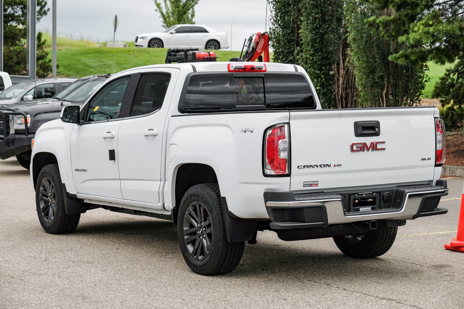 New 2020 GMC Canyon 4WD SLE 4WD Crew Cab Pickup