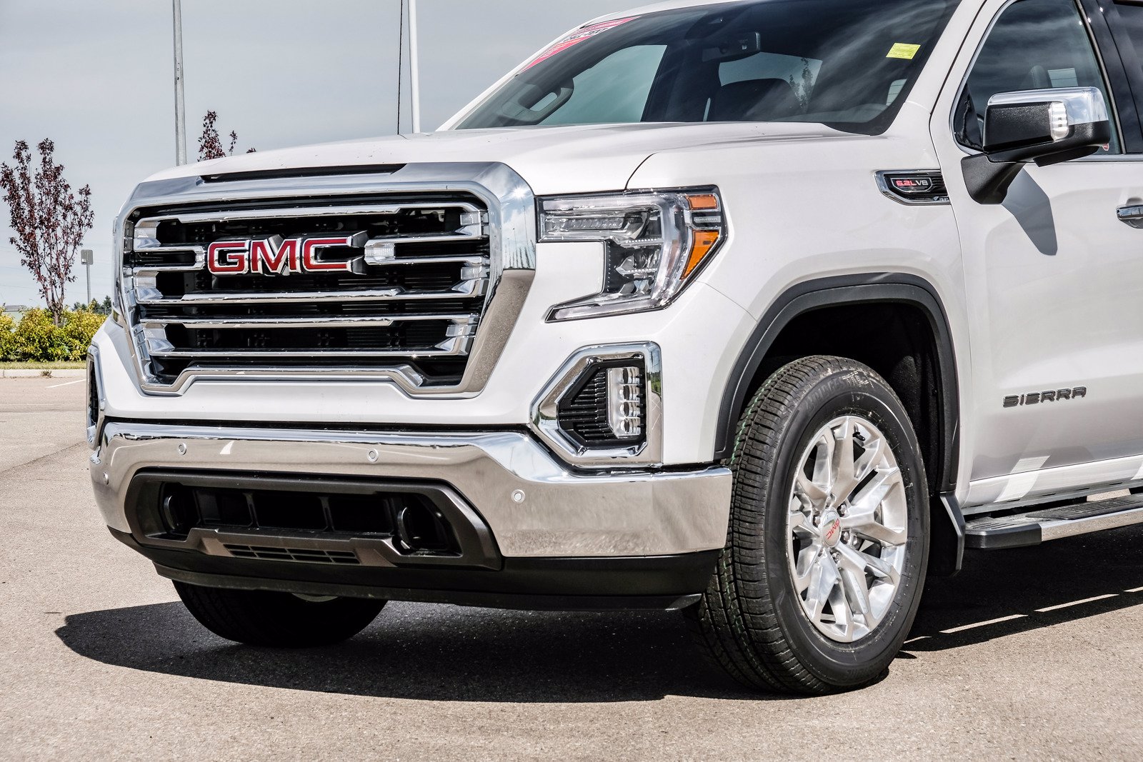 New 2020 GMC Sierra 1500 SLT 4WD Crew Cab Pickup