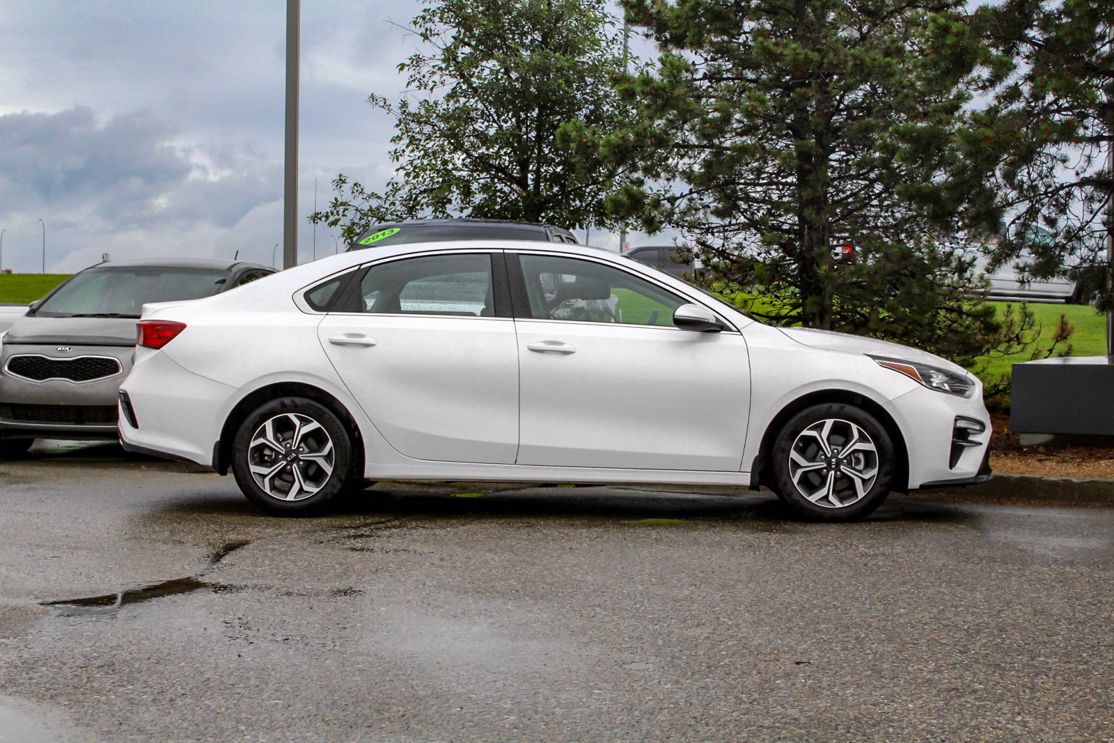 Certified Pre-Owned 2019 Kia Forte EX 2.0L FWD 4dr Car